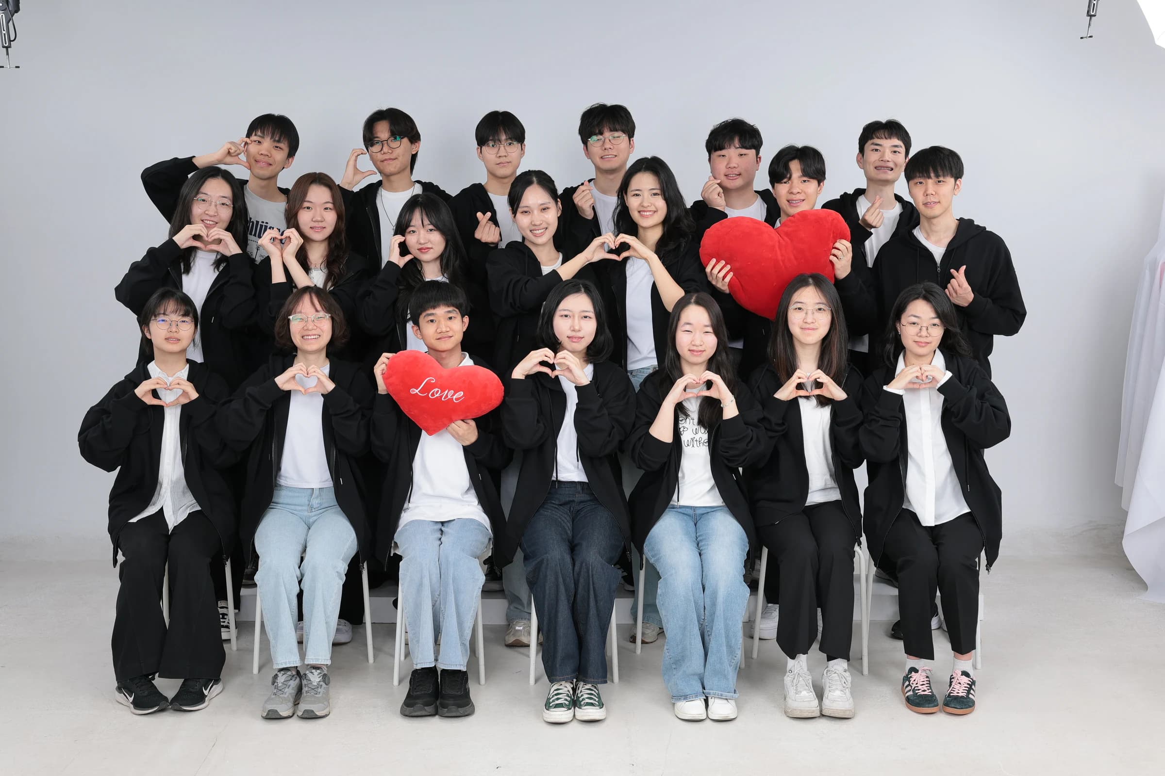 GLEAP members posing together in a studio